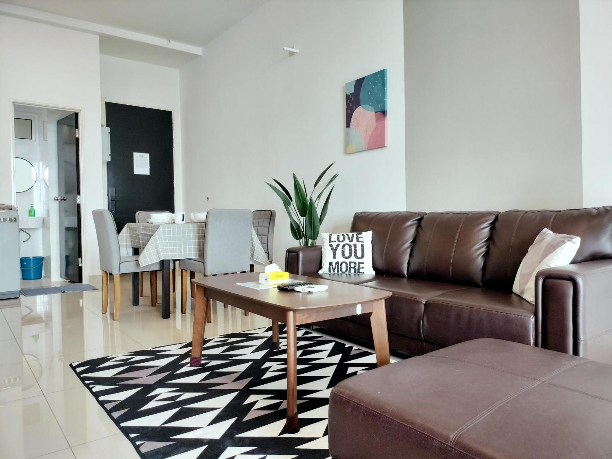 Delight Homestay Twin Galaxy Johor Bahru Buitenkant foto