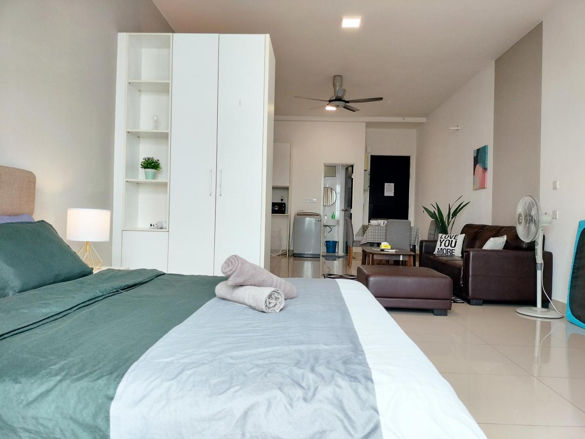 Delight Homestay Twin Galaxy Johor Bahru Buitenkant foto