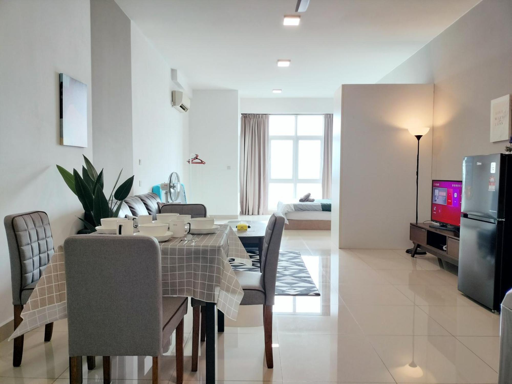 Delight Homestay Twin Galaxy Johor Bahru Buitenkant foto