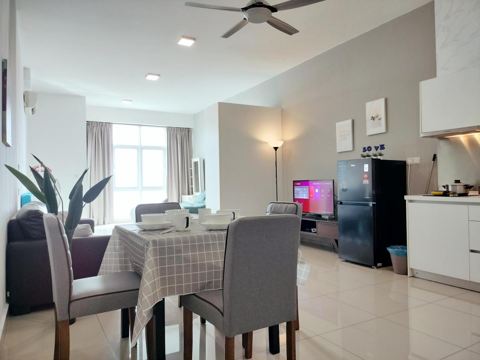 Delight Homestay Twin Galaxy Johor Bahru Buitenkant foto